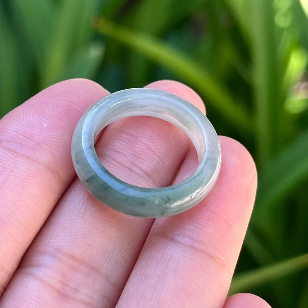 Size 7 green tianshan jade band‎ ring 0227